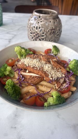 Rasta pasta  at Ver De in El Nido