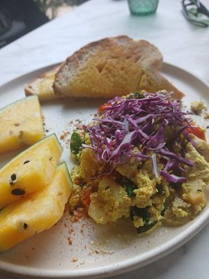 Tofu and vegetable hash at Ver De in El Nido