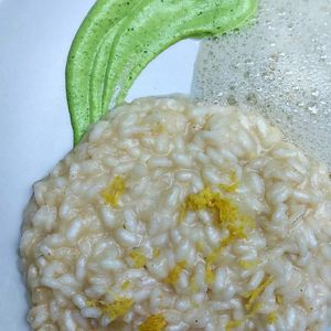 Cauliflower Risotto with Lemon Foam at Nomad CHEF in Munich