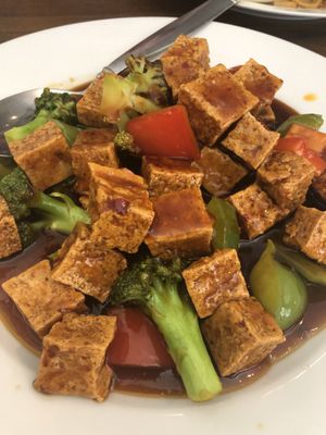 General Tso’s Tofu at Green Sprout in Atlanta