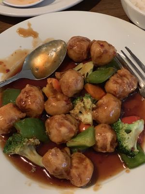 General Tso’s Chicken at Green Sprout in Atlanta