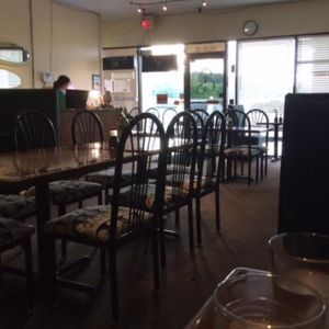 casual atmosphere at Green Sprout in Atlanta