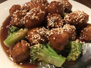 Sesame chicken at Green Sprout in Atlanta