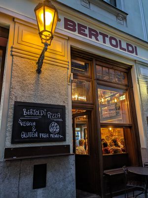 You can even get vegan by the slice take away at Pizza Bertoldi - Jakubská in Prague