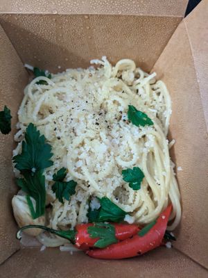 Vegan pasta take out at Pizza Bertoldi - Jakubská in Prague