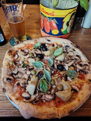 Vegan capricciosa at Pizza Bertoldi - Jakubská in Prague