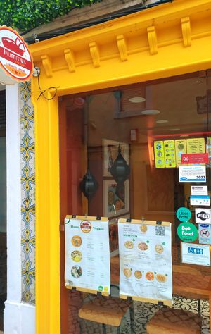 Entrance at Hummus Junction in Setubal