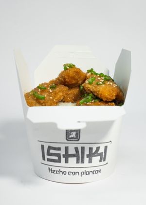 Seitán a la Naranja:
Seitán "blanco" adicionado con proteínas vegetales empanizado en panko bañado en salsa de naranja hecha en casa. Un plato imperdible.  at Ishiki - Cloud Kitchen in Mexico City