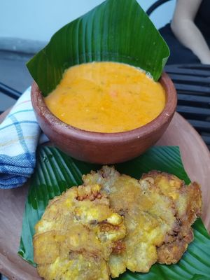 Sopa de Coco y Patacones at Maxan in Antigua