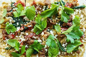 1 meter pizza "Eat Your Vegetables" at Jackson Lily's in Seminyak