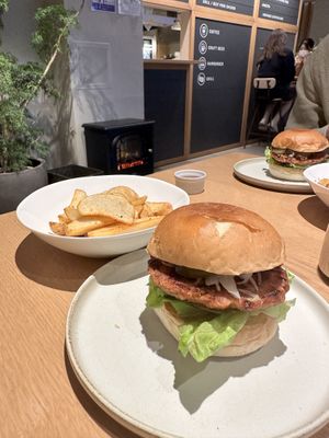 Vegan burger and chips  at Common Well  in Kyoto