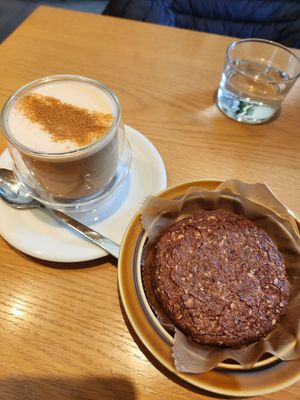 Chai and chocolate oatmeal cookie at Common Well  in Kyoto
