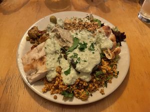 Falafelteller mit extra Baba Ganoush  at Kombuse in Mannheim