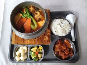 Spicy tofu hotpot at Veggie All In - 歐迎食素 in Kaohsiung