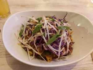 Ginger Beefless bowl with noodles at MeeT on Blanshard in Victoria