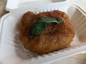 Cronut at MeeT on Blanshard in Victoria