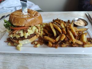  at MeeT on Blanshard in Victoria