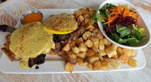 😋 at MeeT on Blanshard in Victoria