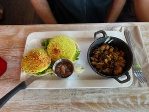 Sunshine benny at MeeT on Blanshard in Victoria