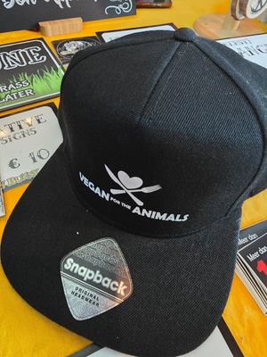 At Vegan Afairs, Brugge at CrowBunny - Webshop in Garmerwolde