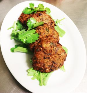 Veg fitters at Luniva MoMo in Armidale