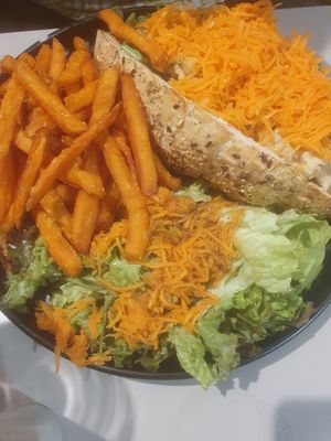  at To Kafe Tis Chrysanthi's in Larnaca