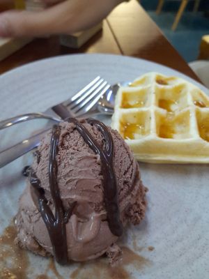 Chocolate icecream and a waffle at Thanh Glado in Ho Chi Minh City