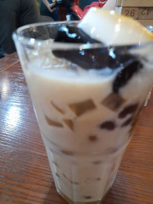 Vegan bubble tea at Thanh Glado in Ho Chi Minh City