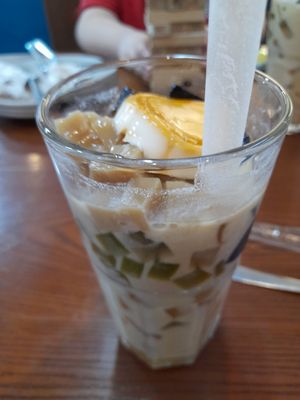Vegan bubble tea at Thanh Glado in Ho Chi Minh City
