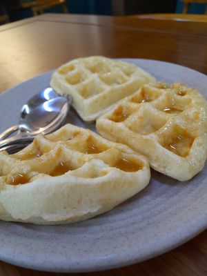Waffles at Thanh Glado in Ho Chi Minh City