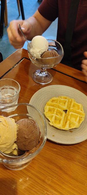 Yummmm at Thanh Glado in Ho Chi Minh City