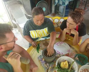 Cooking class at Supranee Vegetarian Food in Koh Phayam