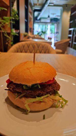  at Paradise Food in Belgrade