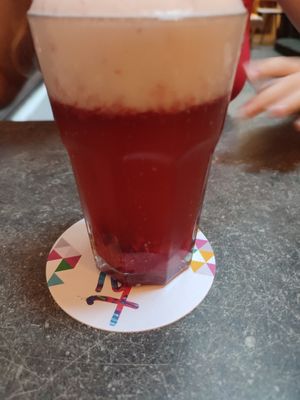 Raspberry radled at Roesel - beer & food in Prague