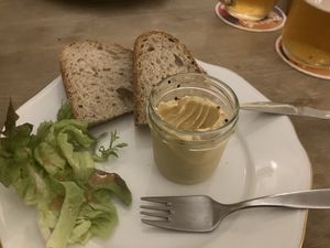 Bread with hummus and a bit of tasty salad  at Roesel - beer & food in Prague