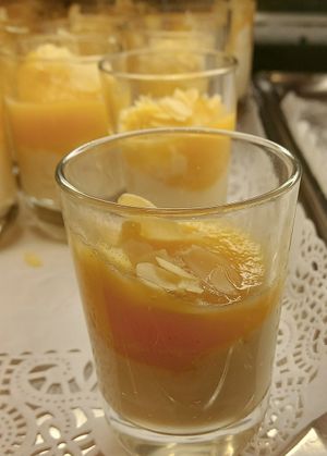 risgrynsgröt (reispudding mit apfelkompott und mandeln), 1,95€ at IKEA in Dusseldorf