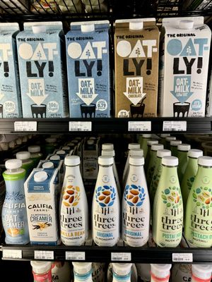 Plant Milks  at Grow in Manhattan Beach