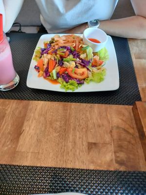 Fried noodles at Common Grounds Cafe in Siem Reap