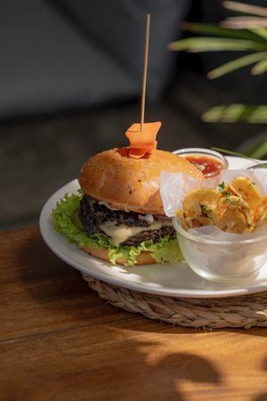 Veggie burger (vegan option available) at Hey Mama in Mirissa