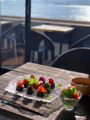 vegetable sushi
 at AUWA in Hyogo