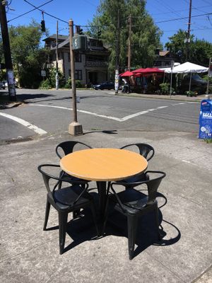 Outdoor seating at Canteen in Portland