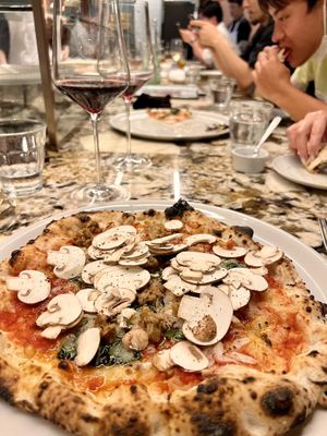   at pizza marumo in Tokyo