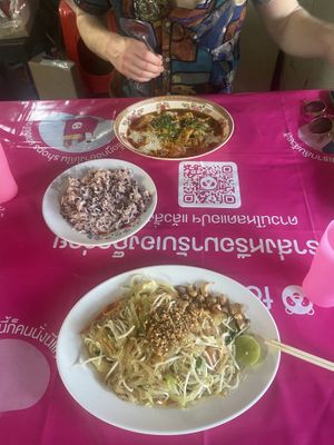Pad Thai and red Curry  at Samosa Thai Restaurant in Koh Tao