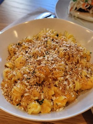 Mac n cheese at Veggie Grill by Next Level in Portland