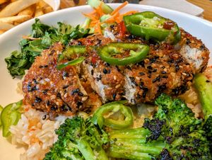 Far East Thai Chick'n at Veggie Grill by Next Level in Portland