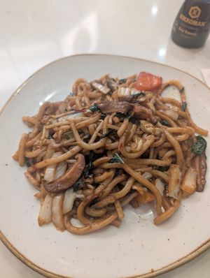 Veg udon noodles at LHR - Shan Shui - T2 in West London