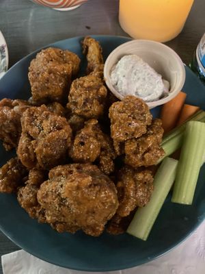 Buffalo wings  at Despacito in Burlington