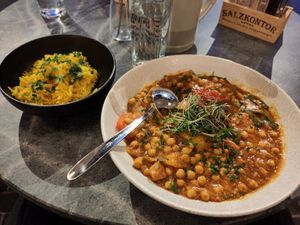Guiso de garbanzos (chickpea stew) at Genussschmied in St Wolfgang Im Salzkammergut