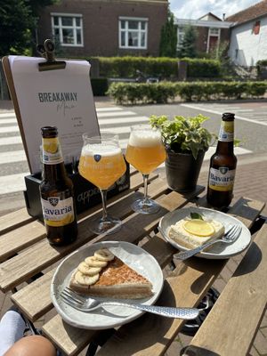   at Breakaway in Sint Geertruid