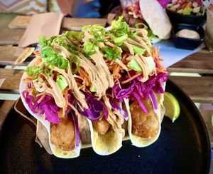 Tacos mit crunchy Blumenkohlnuggets  at Breakaway in Sint Geertruid